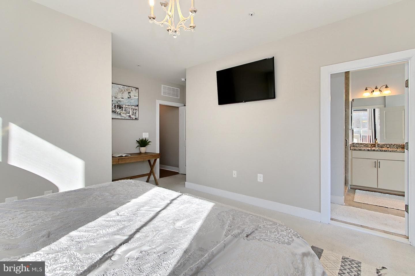 2401 Conoy Street photo 24