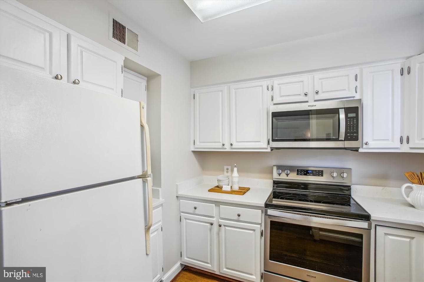 1308 Seaport Lane photo 10