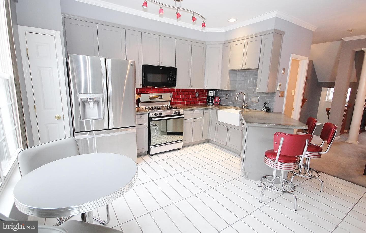 123 Cameron Parke Place photo 25