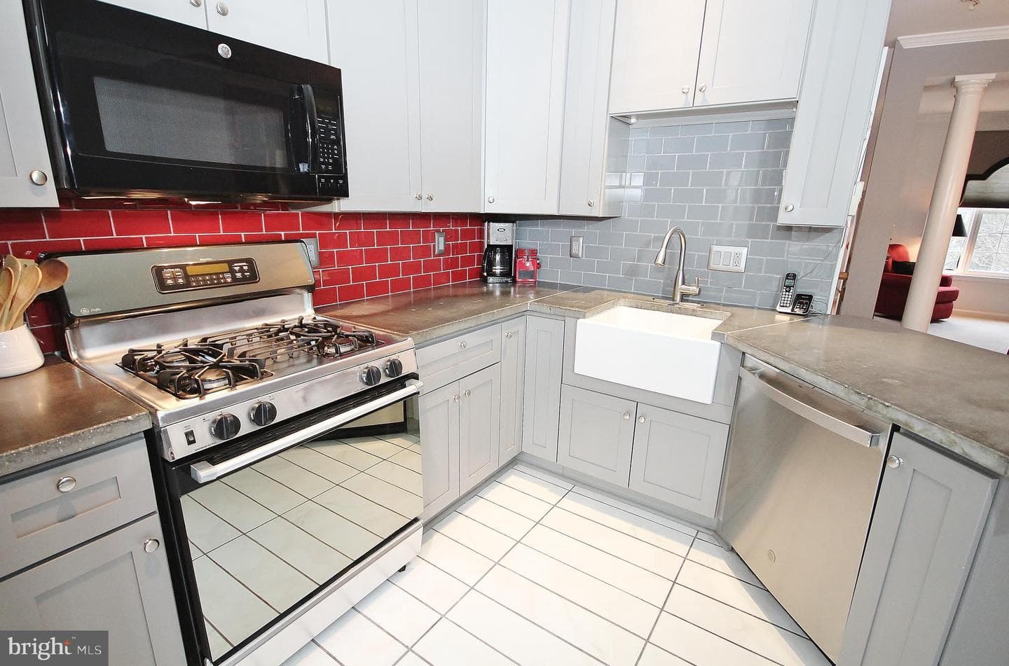 123 Cameron Parke Place photo 26