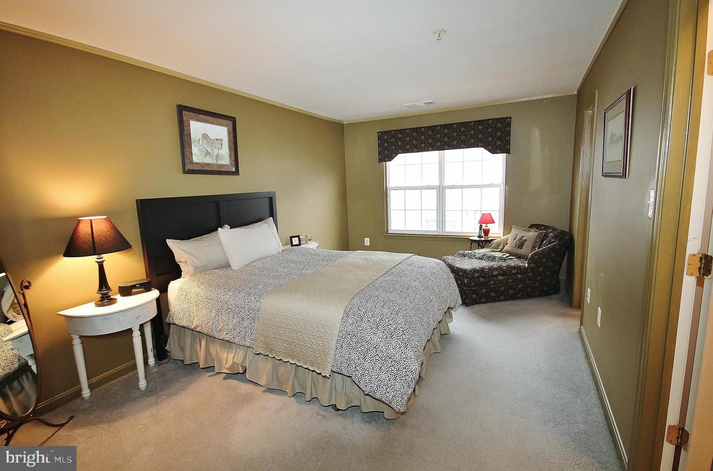 123 Cameron Parke Place photo 4