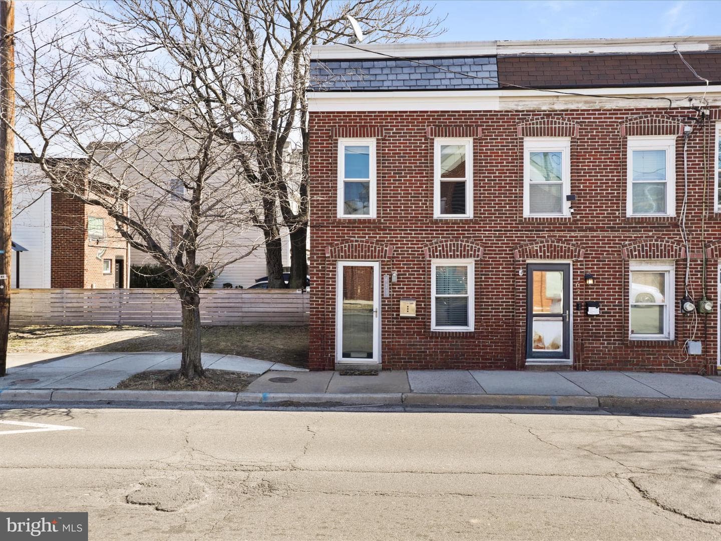 623 N Henry Street photo 1