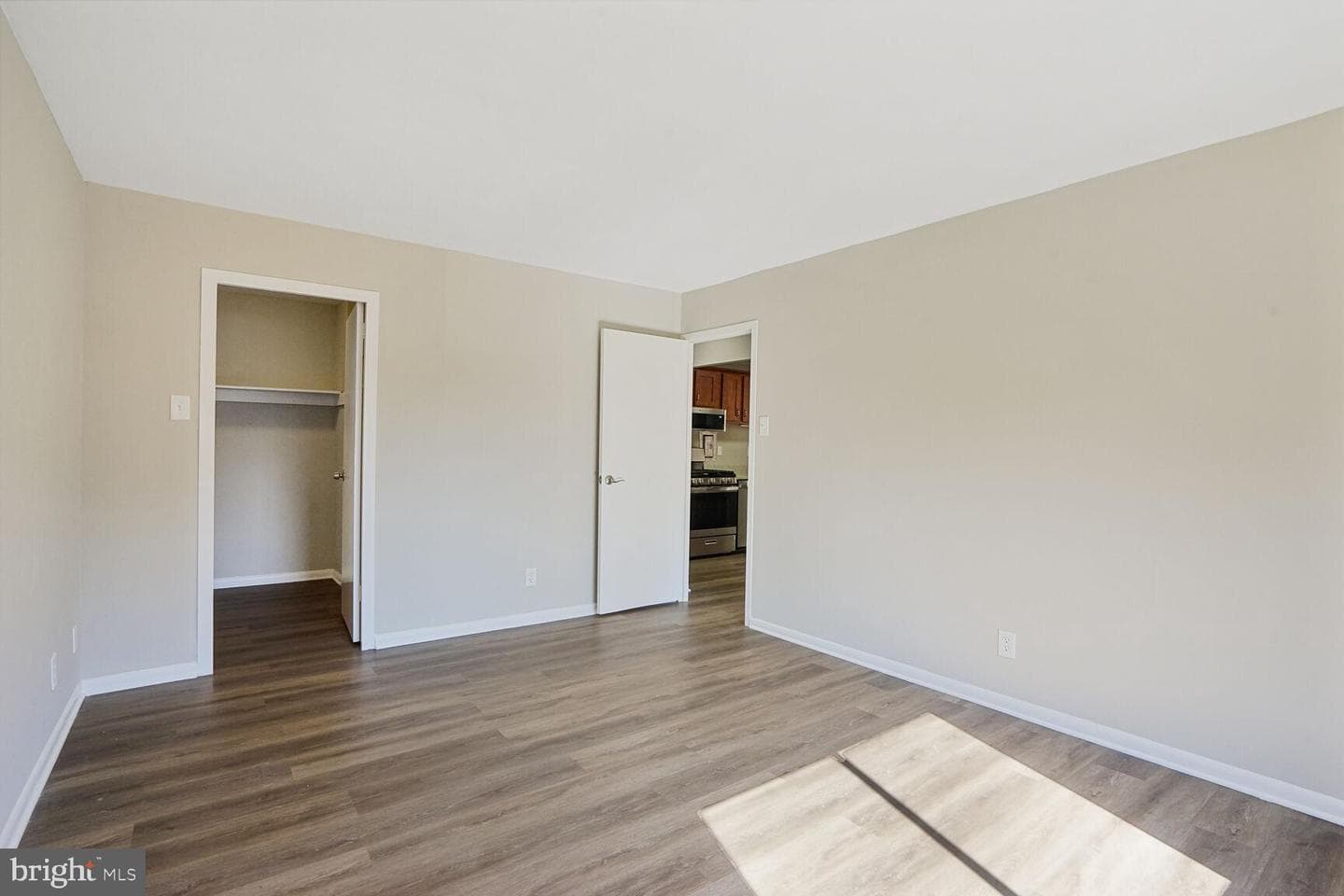 5340 Holmes Run Parkway #118 photo 33