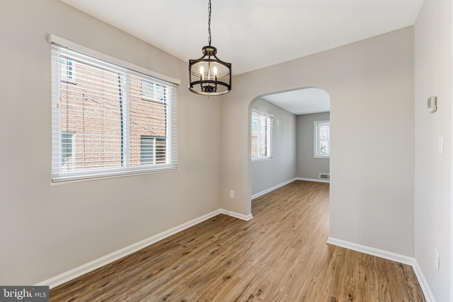 2408a Burke Avenue photo 7