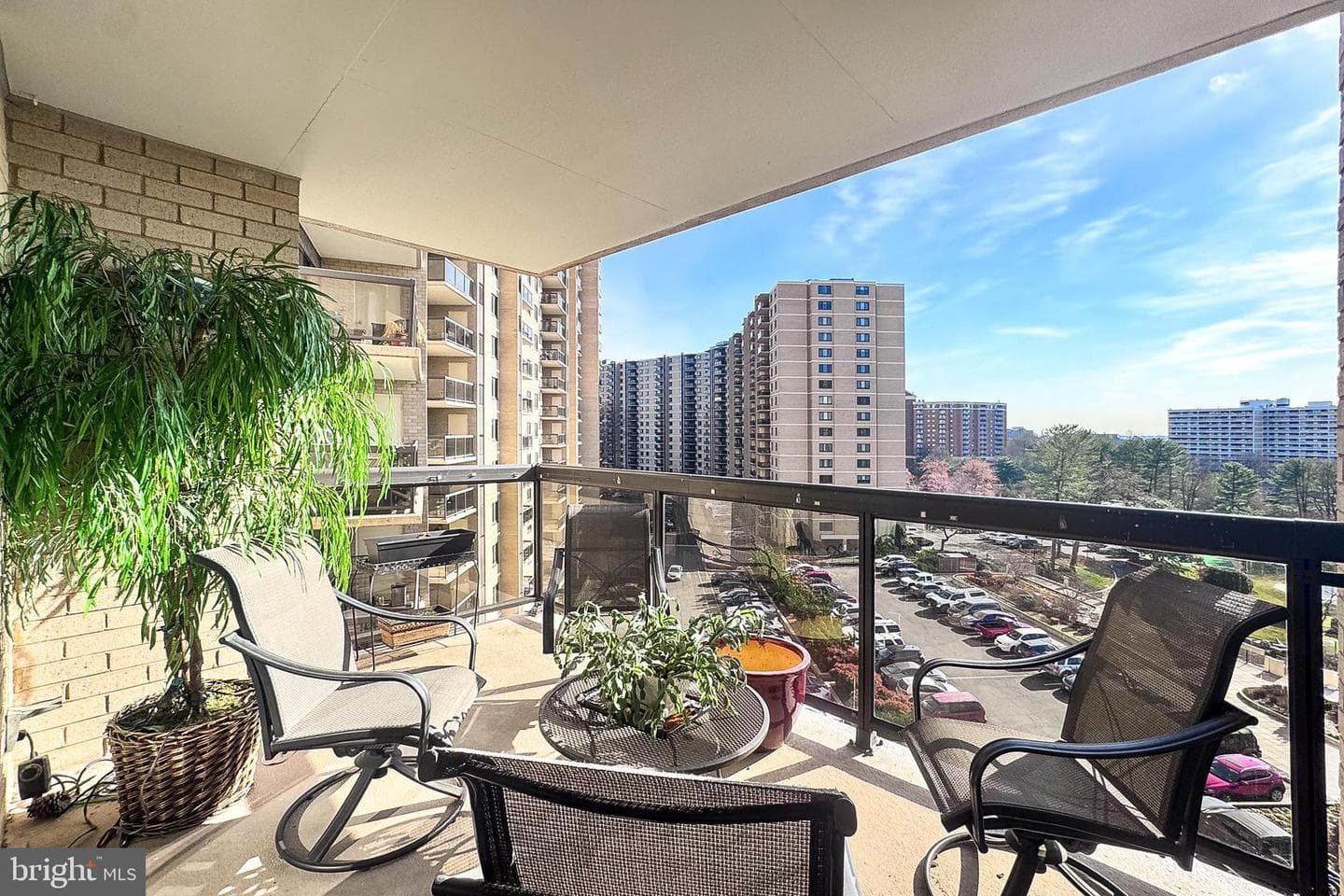 205 Yoakum Parkway #703 photo 28