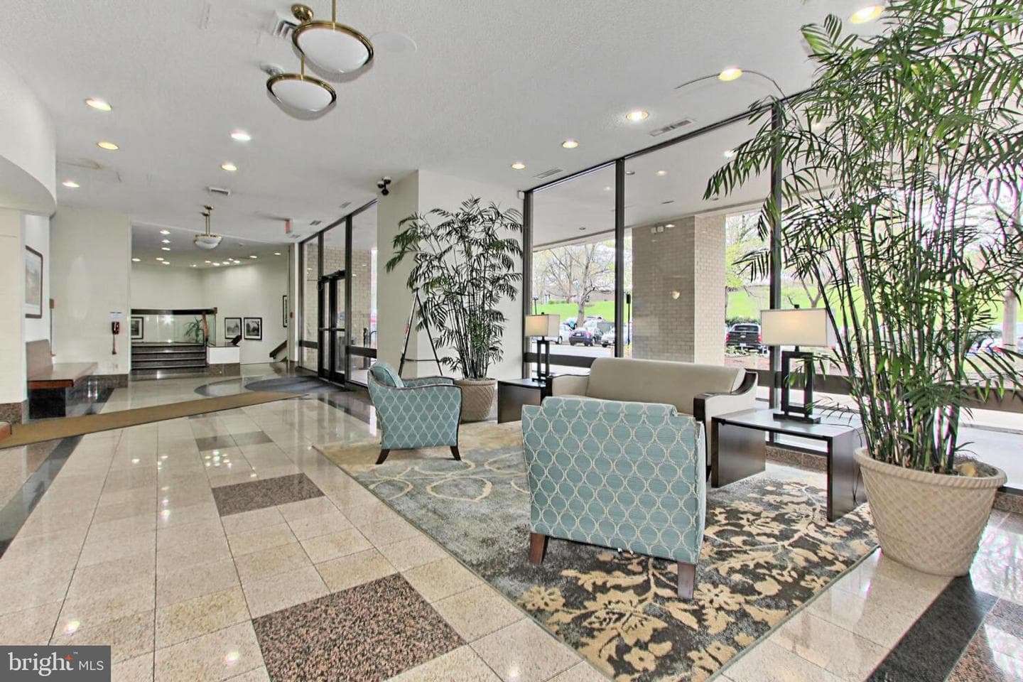 205 Yoakum Parkway #703 photo 4