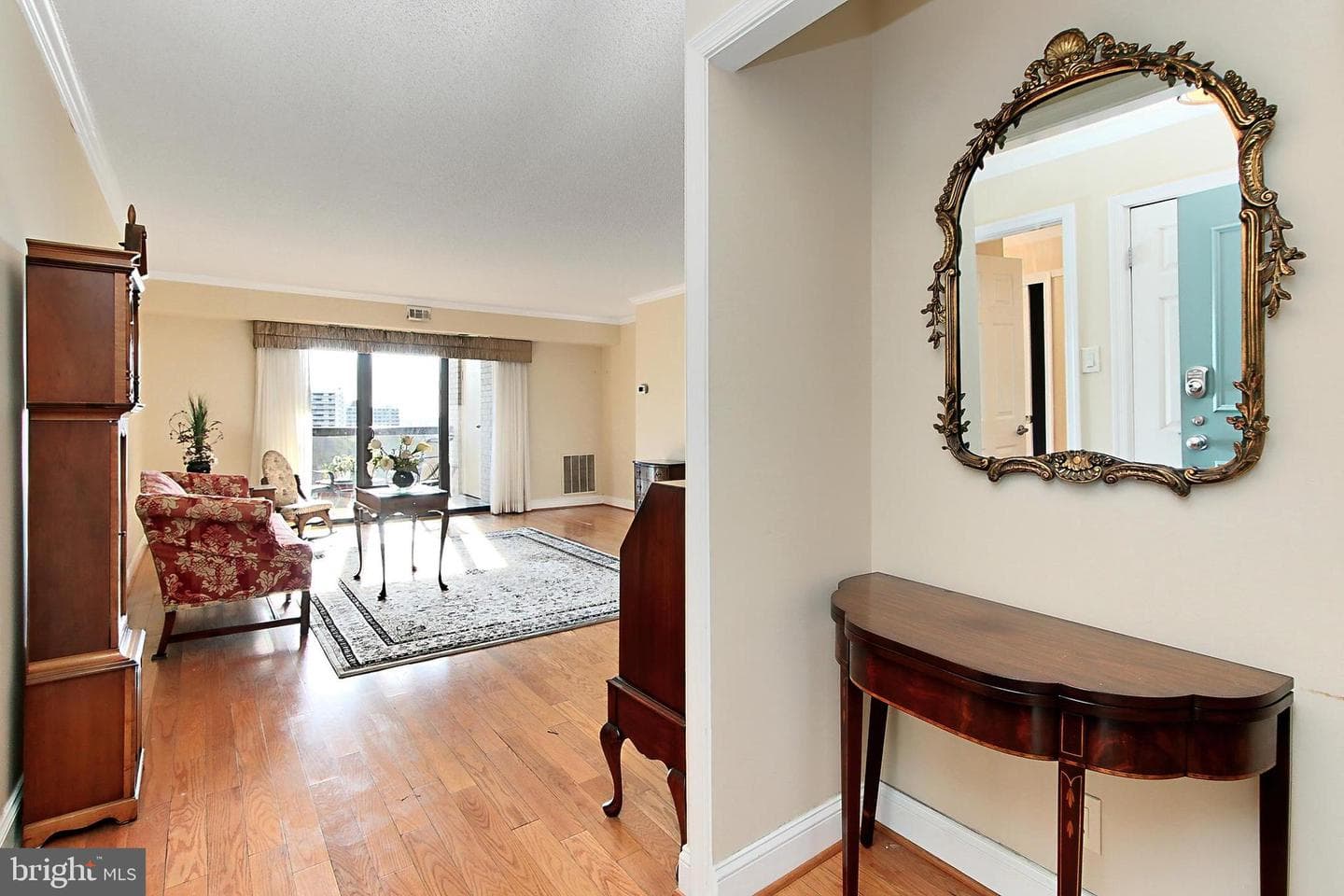 205 Yoakum Parkway #703 photo 7