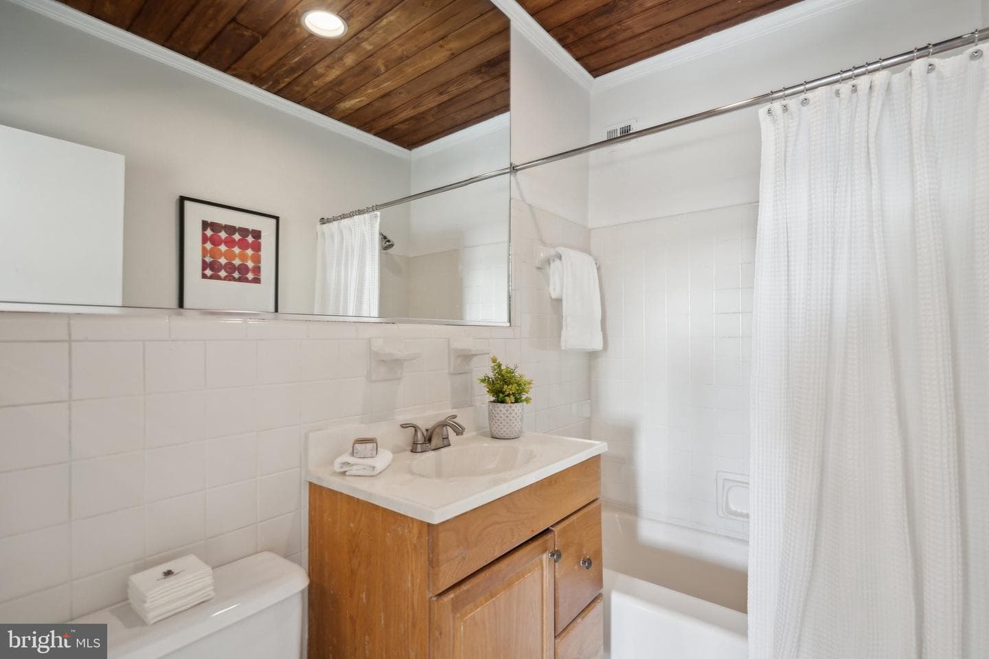 49 Skyhill Road #303 photo 21