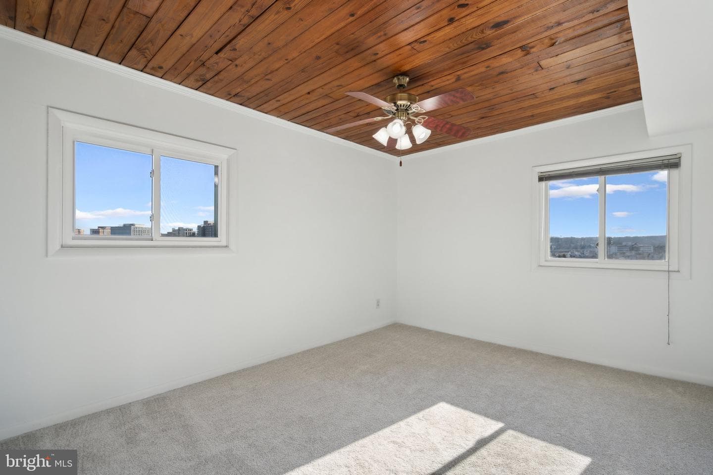 49 Skyhill Road #303 photo 25
