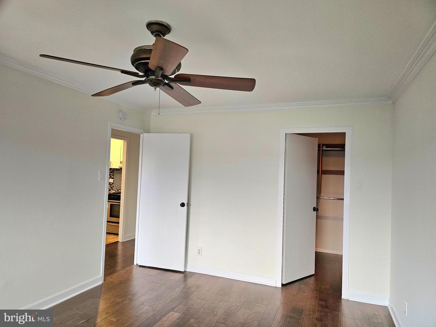 5340 Holmes Run Parkway #1410 photo 11