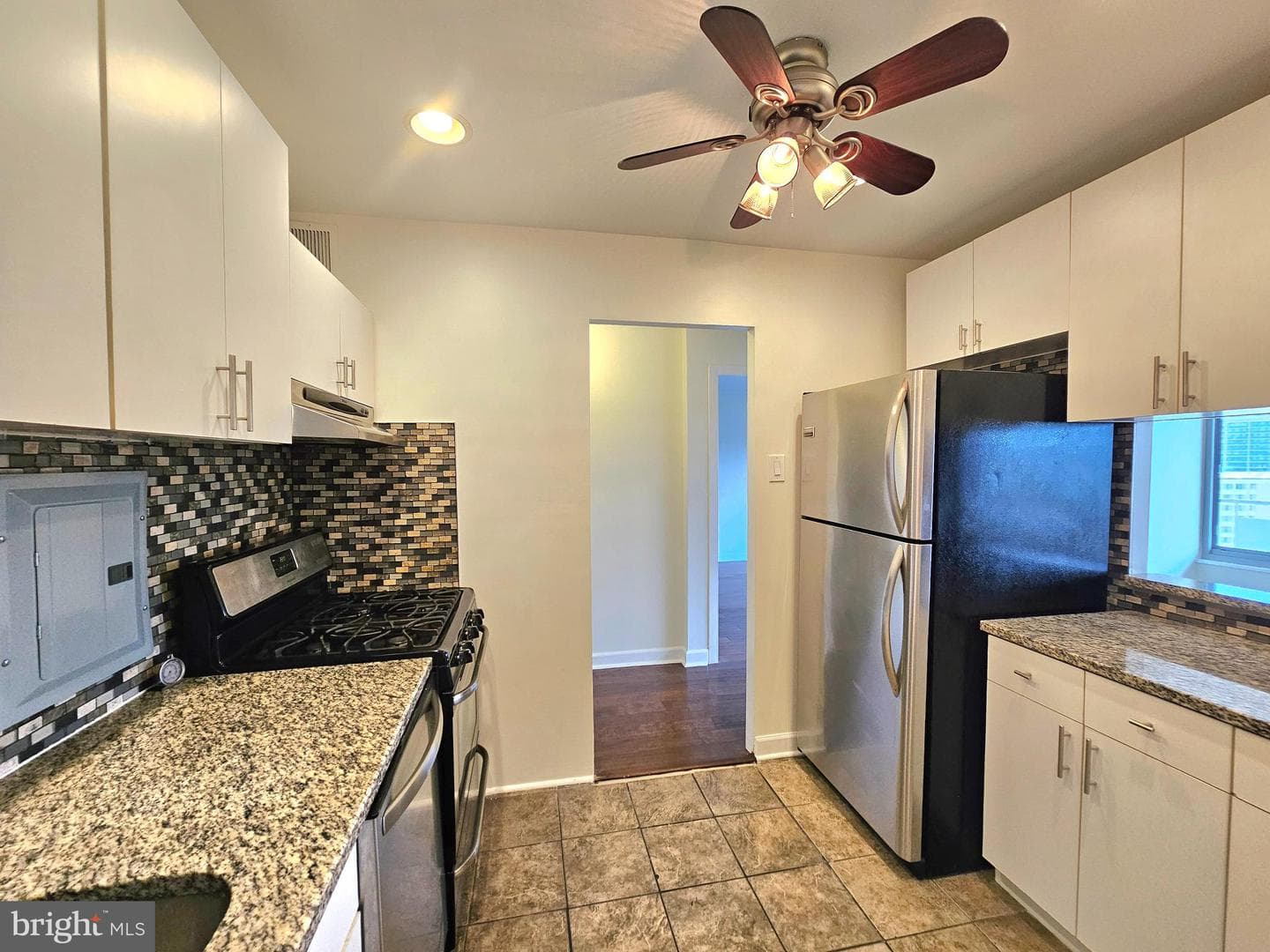 5340 Holmes Run Parkway #1410 photo 20