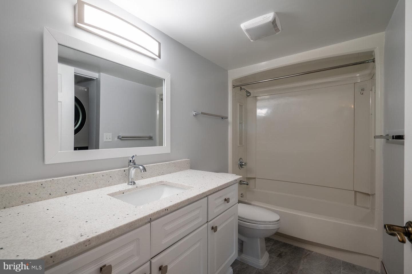 2121 Jamieson Avenue #901 photo 15