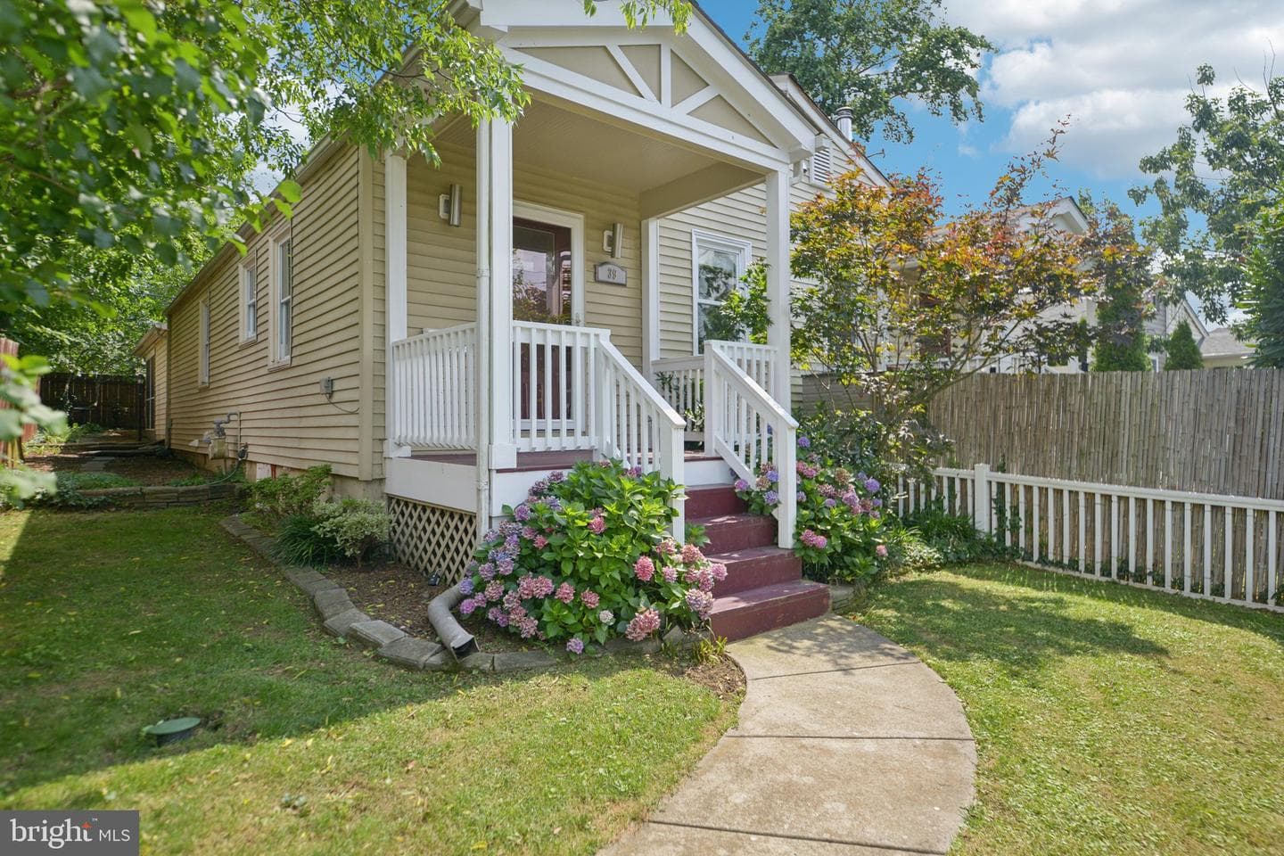 39 E Reed Avenue photo 1