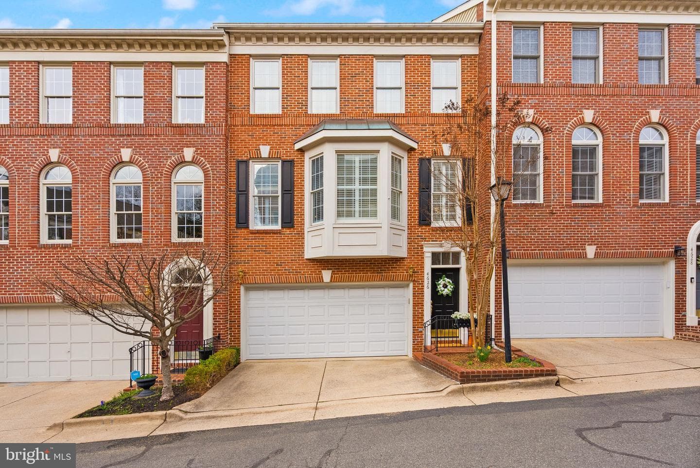 4626 Knight Place photo 2