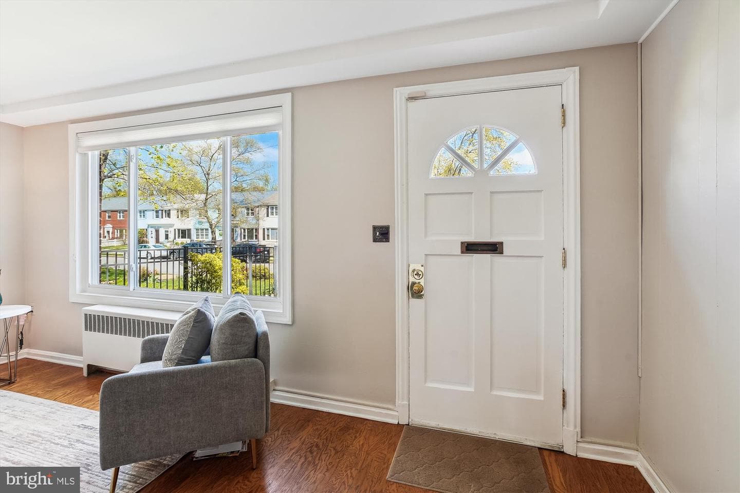 1420 Woodbine Street photo 10
