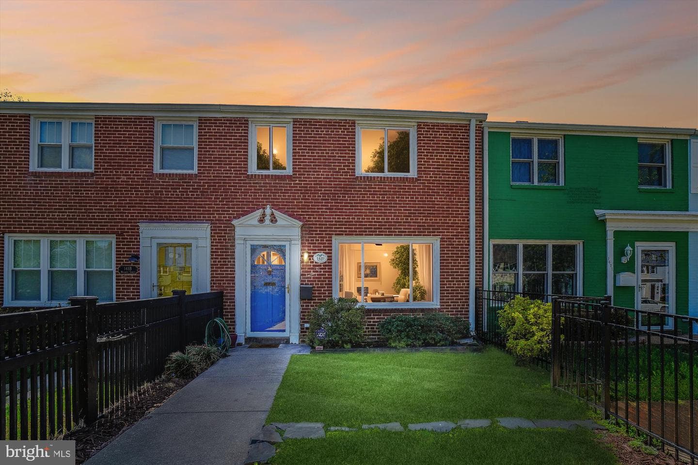1420 Woodbine Street photo 36