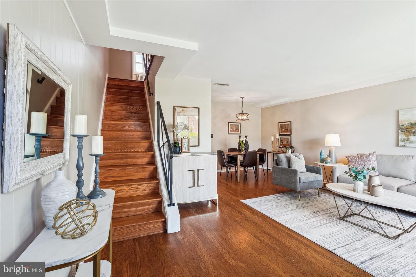 1420 Woodbine Street photo 6