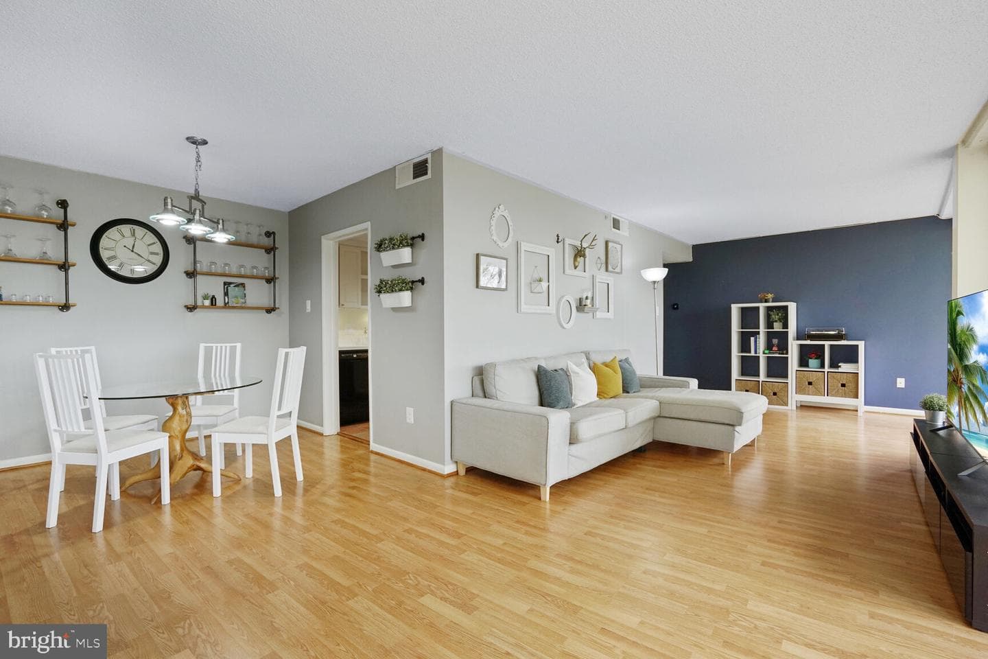 6301 Stevenson Avenue #610 photo 3