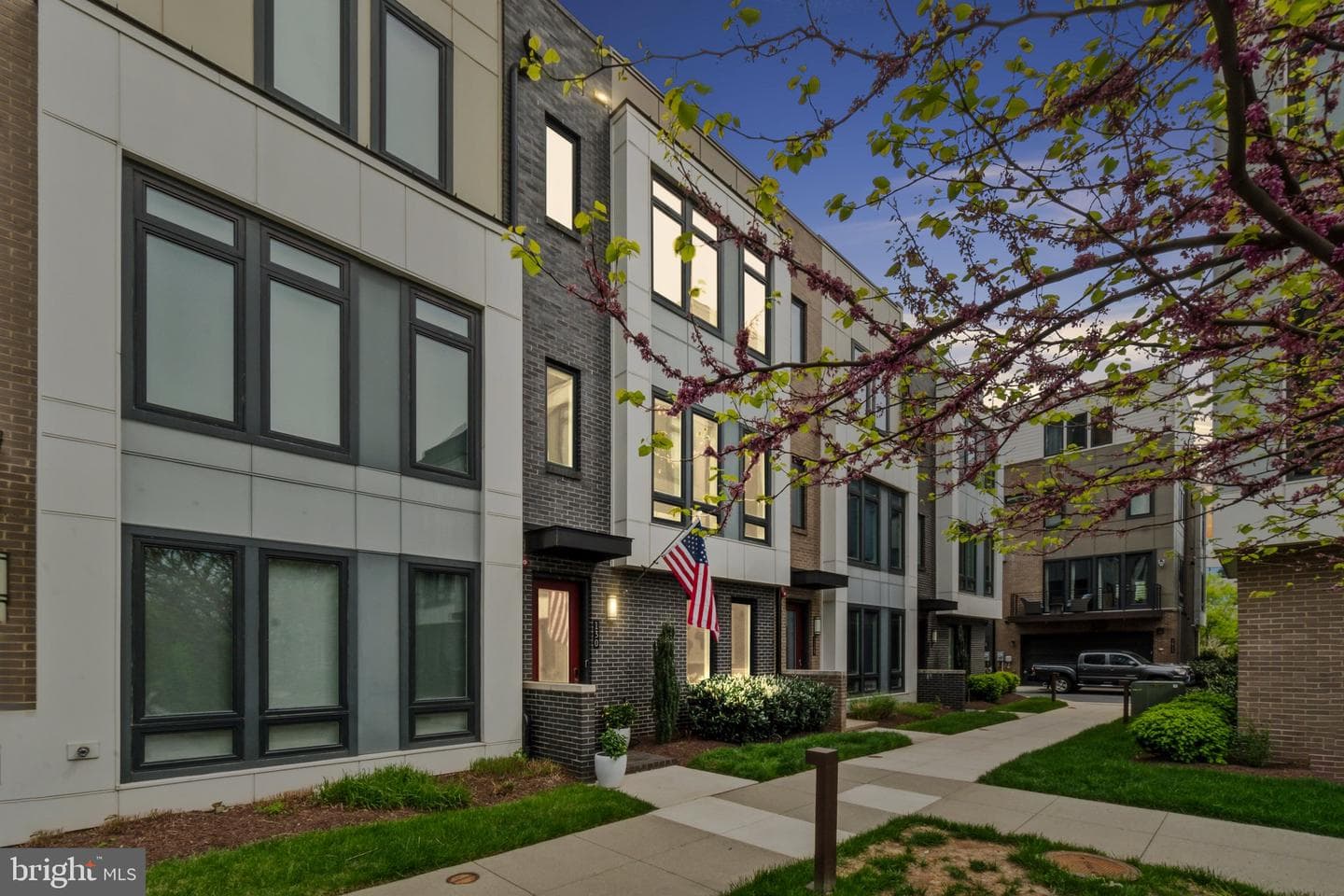 130 Ike Drive photo 2