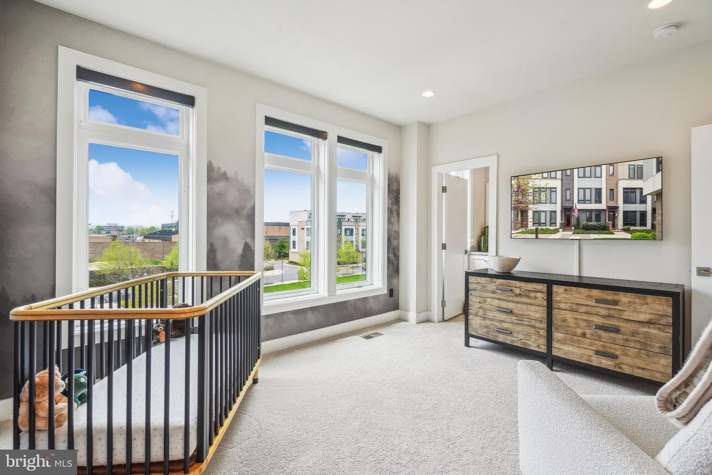 130 Ike Drive photo 33
