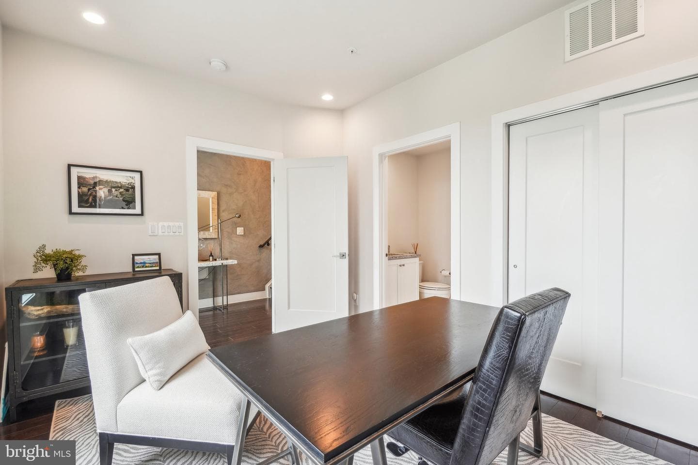 130 Ike Drive photo 9