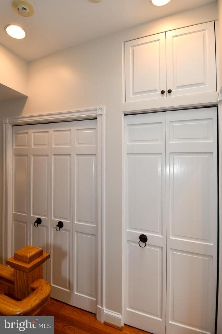 305 N Saint Asaph Street N photo 31