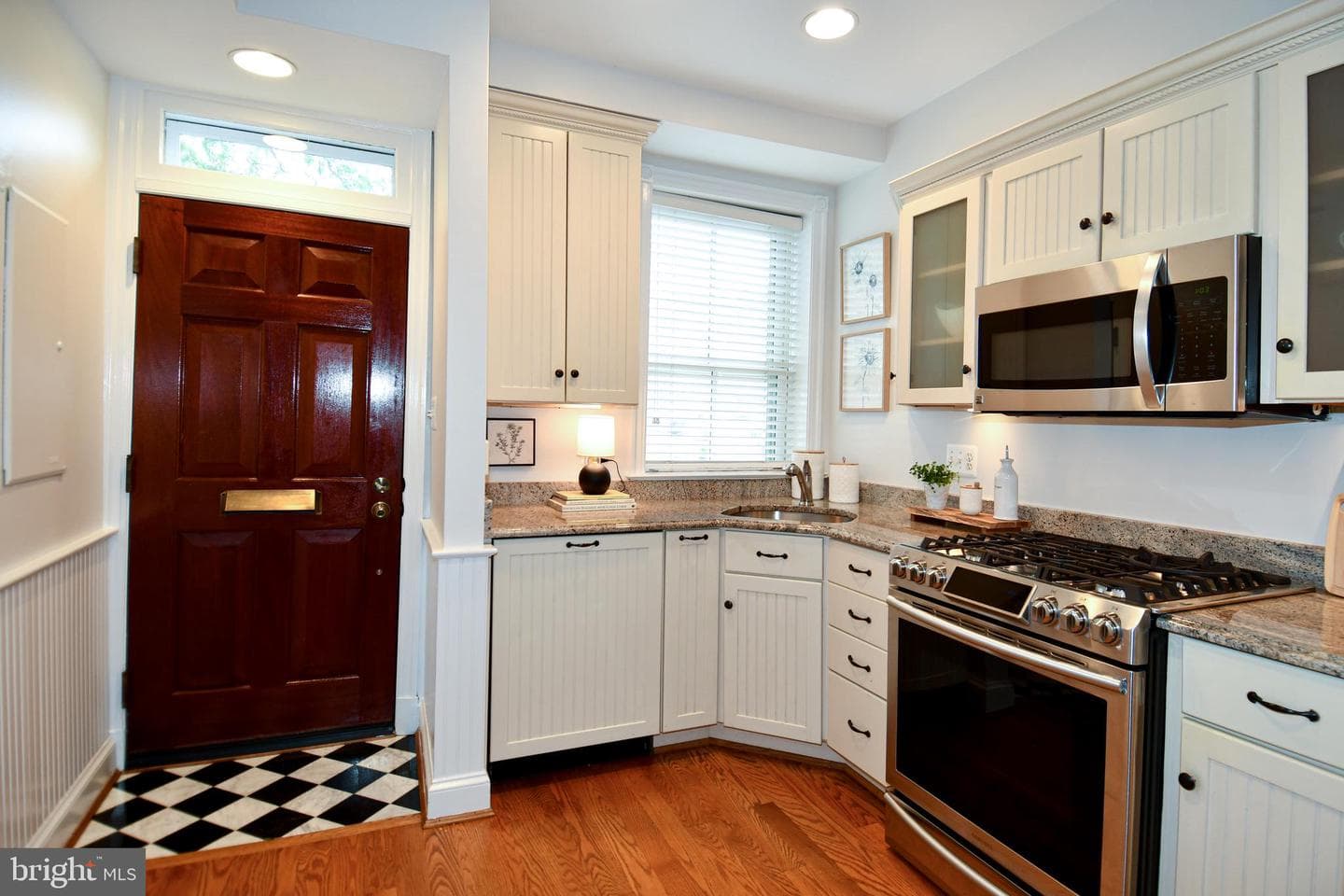 305 N Saint Asaph Street N photo 9