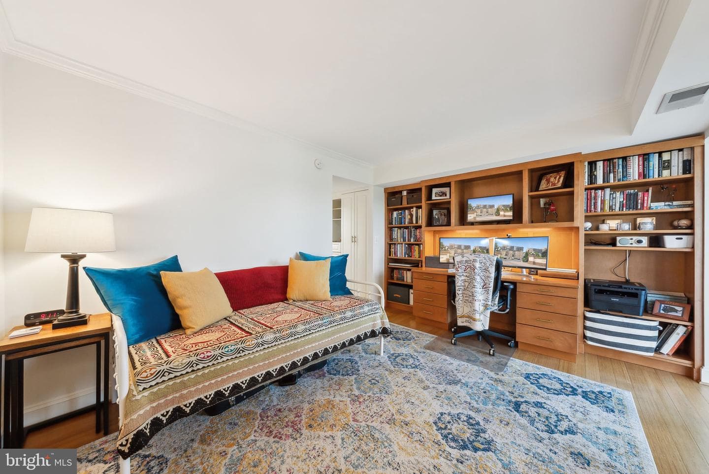1250 S Washington Street #410 photo 33