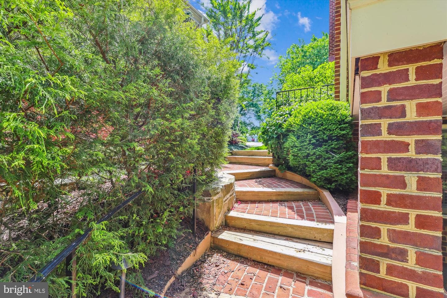 2929 Eddington Terrace photo 93
