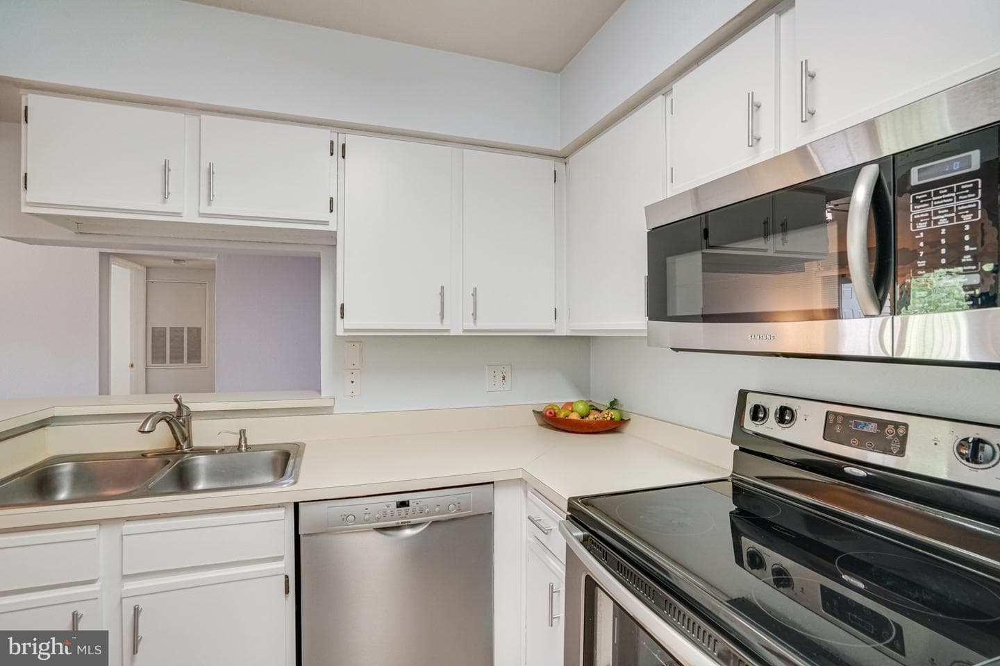 3303 Wyndham Circle #348 photo 11