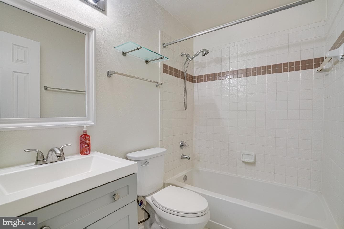 3303 Wyndham Circle #348 photo 29