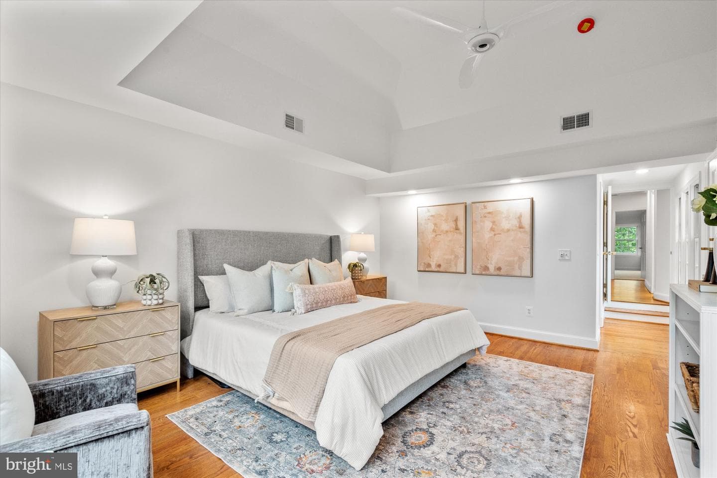 918 S Saint Asaph Street photo 20