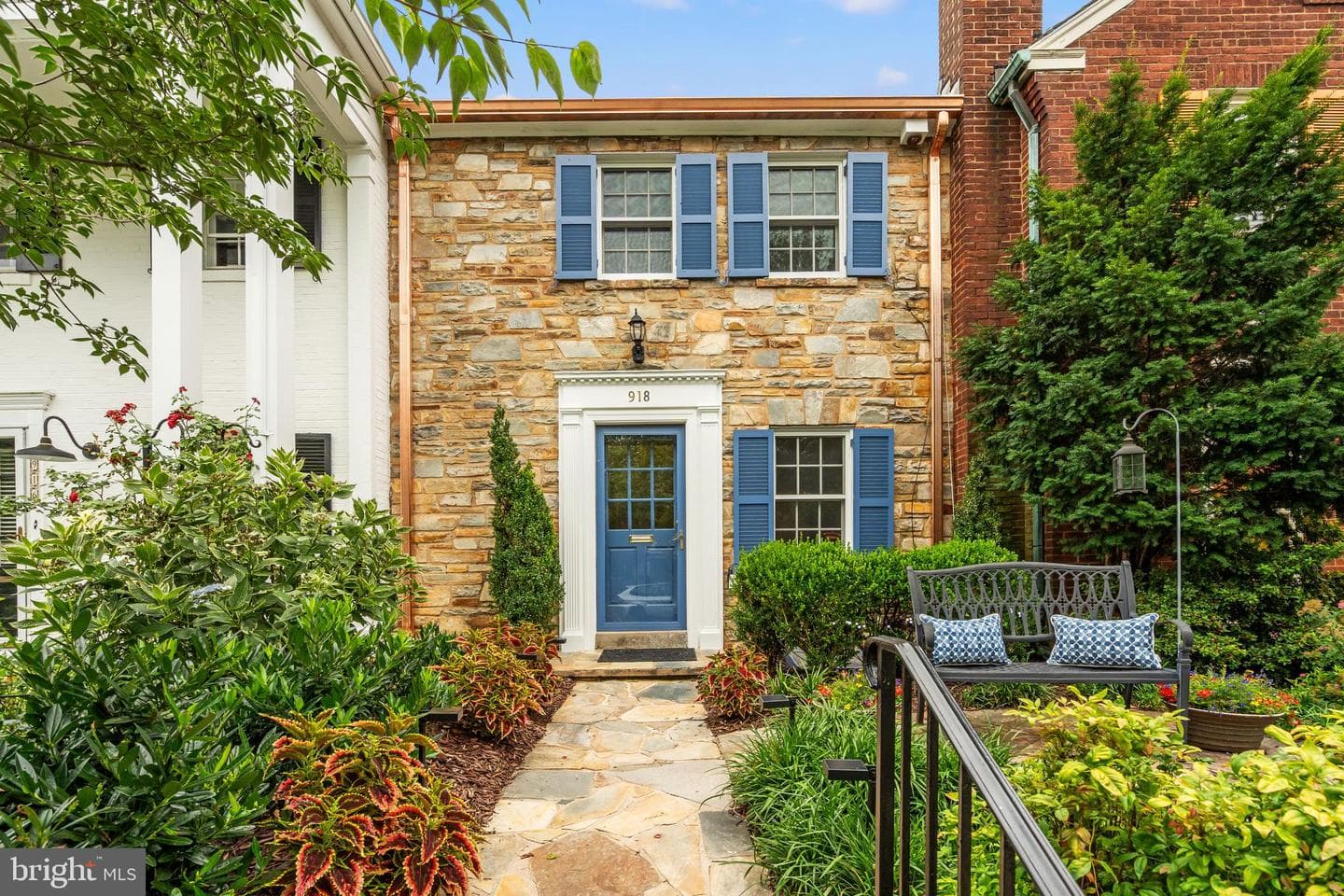 918 S Saint Asaph Street photo 3