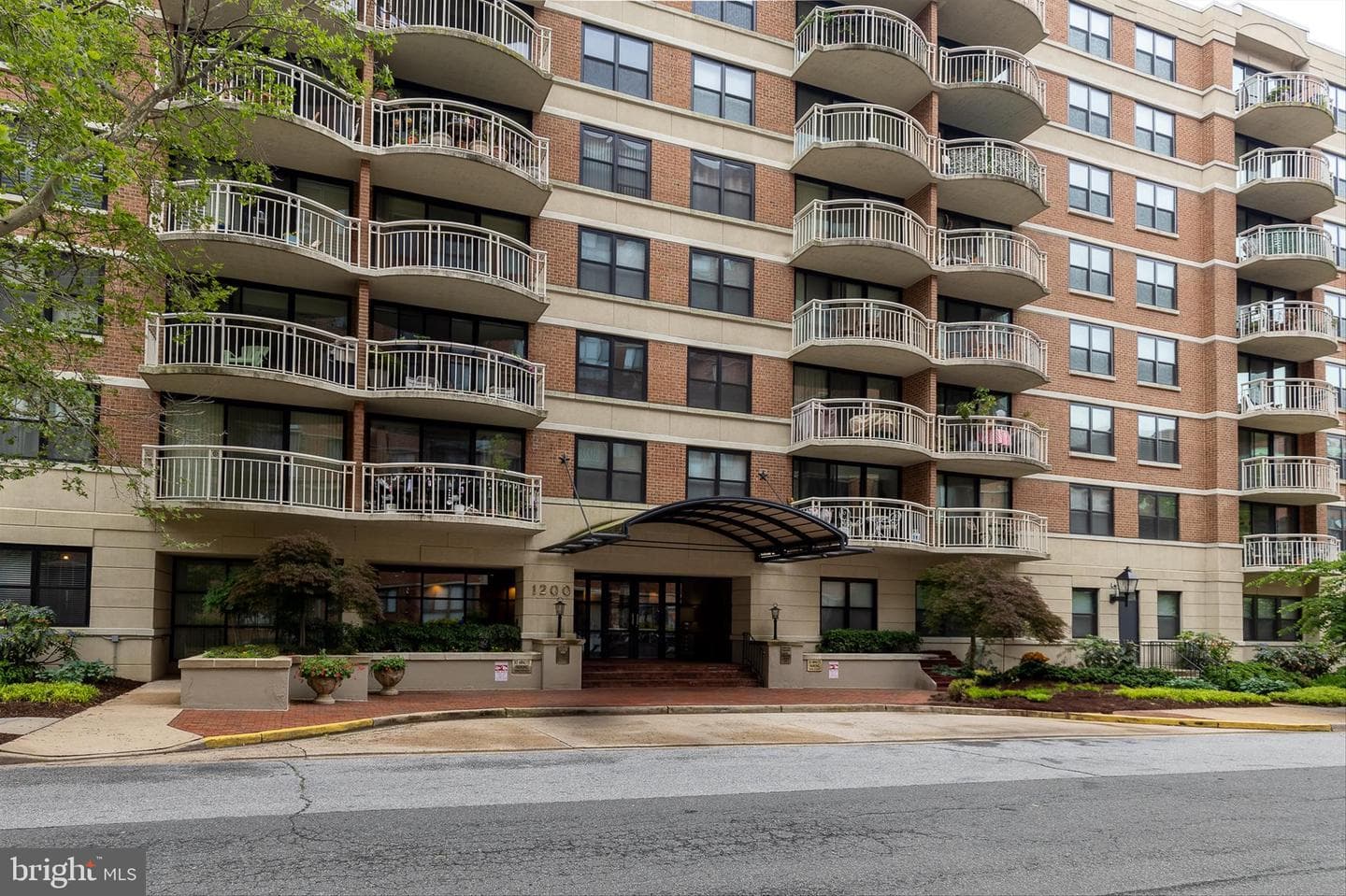 1200 Braddock Place #411 photo 27