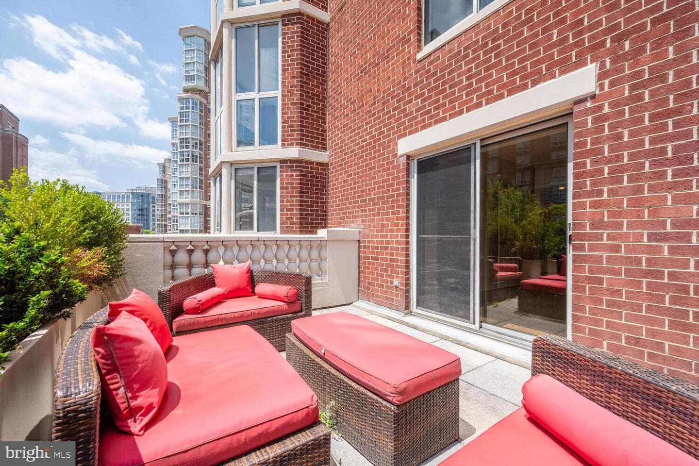 2121 Jamieson Avenue #508 photo 2