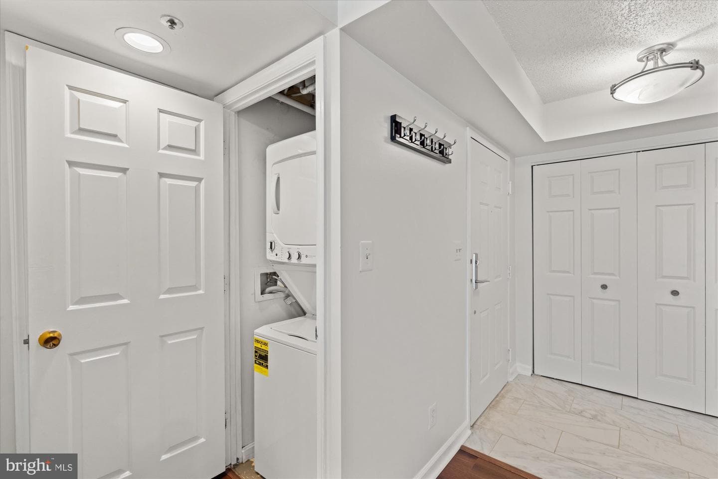 1200 Braddock Place #512 photo 22