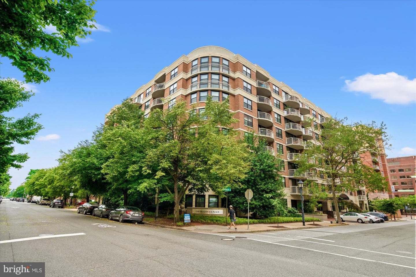 1200 Braddock Place #512 photo 48