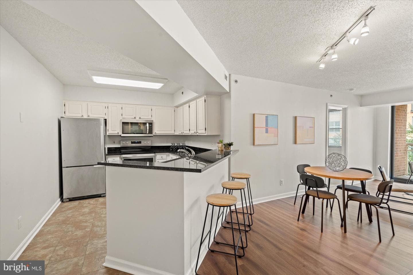1200 Braddock Place #512 photo 9