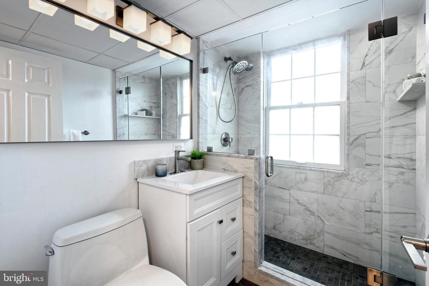 1107 N Pitt Street #1b photo 12