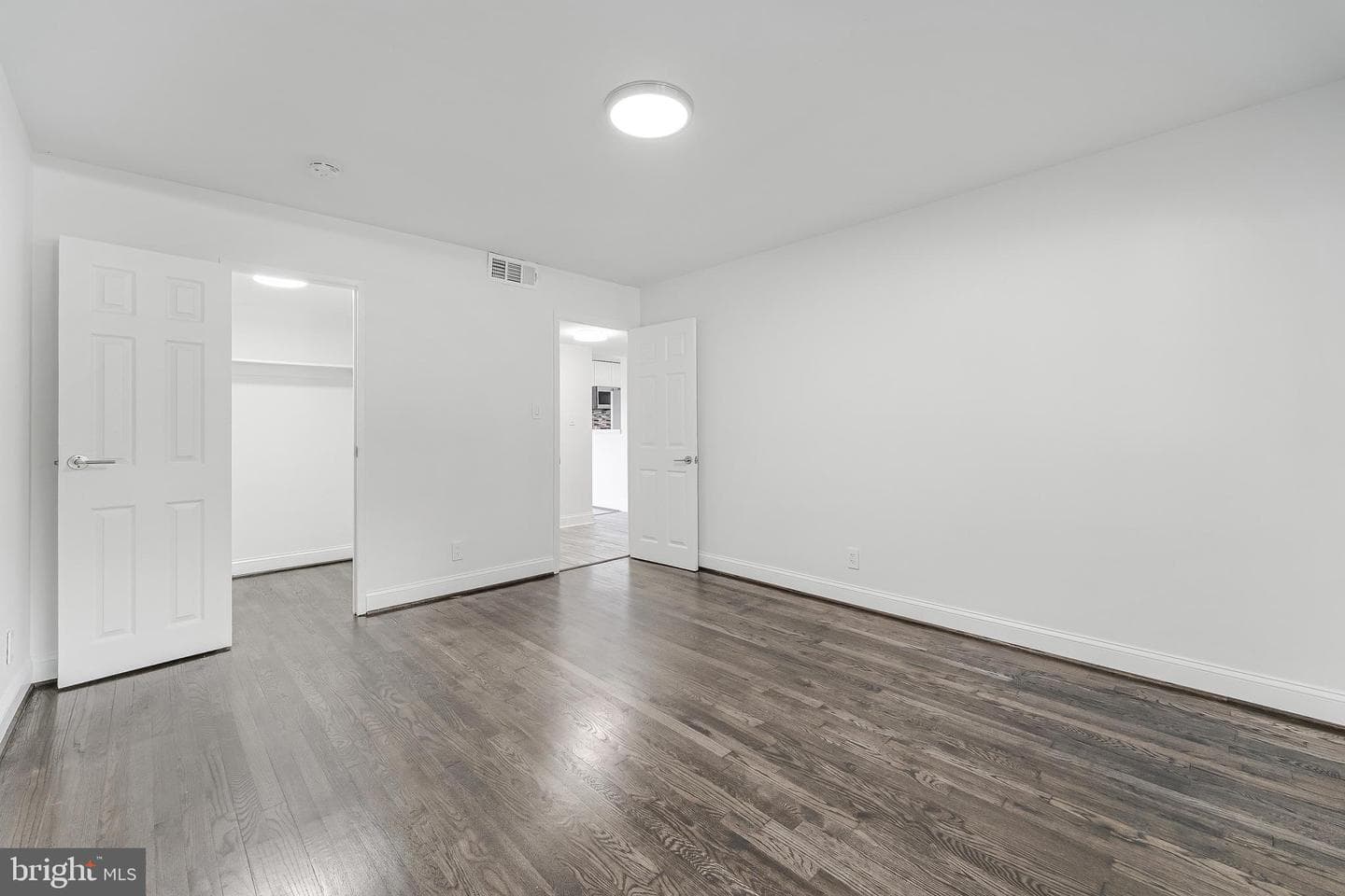 5851 Quantrell Avenue #t4 photo 15