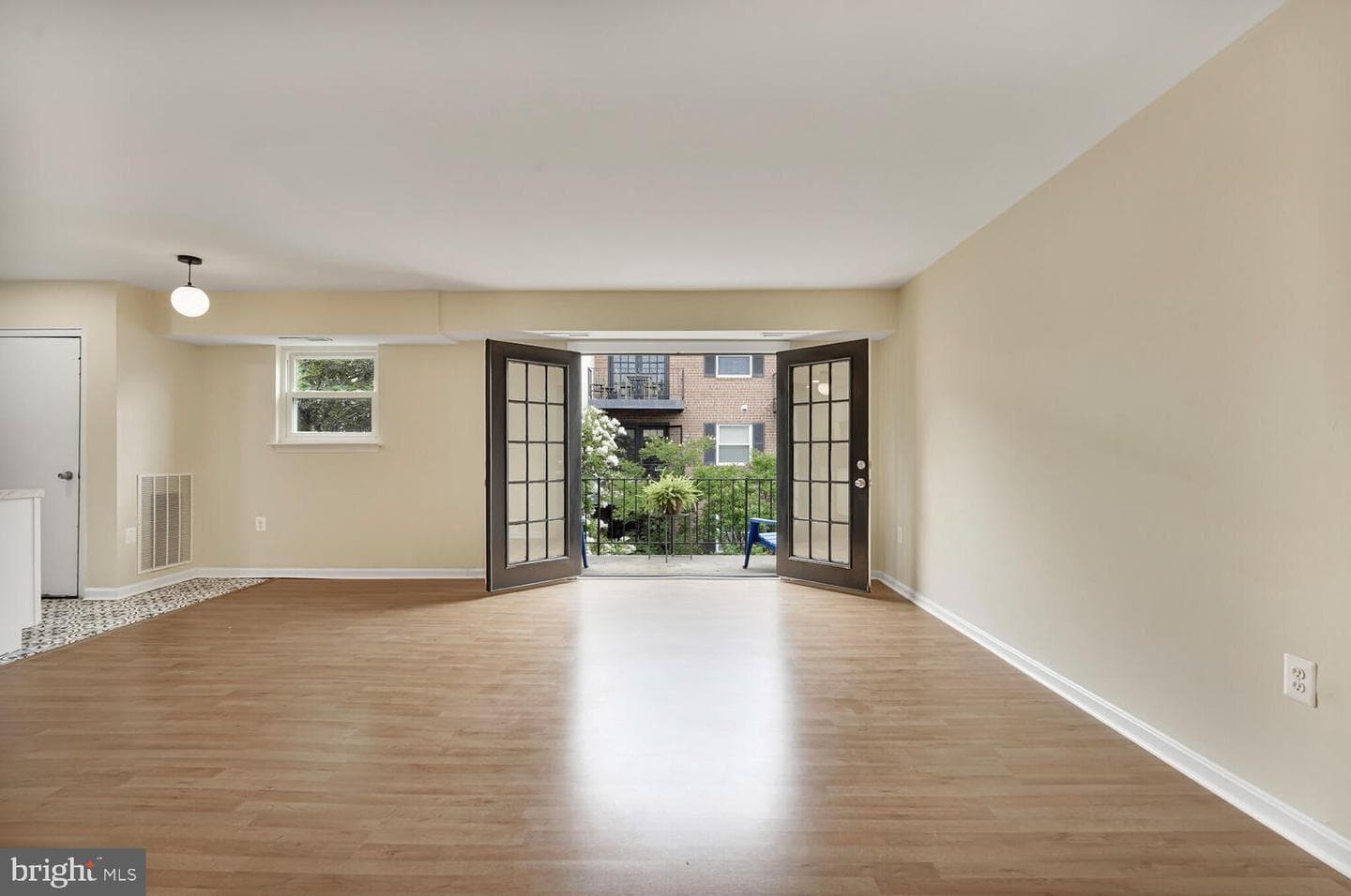 426 N Armistead Street #304 photo 8