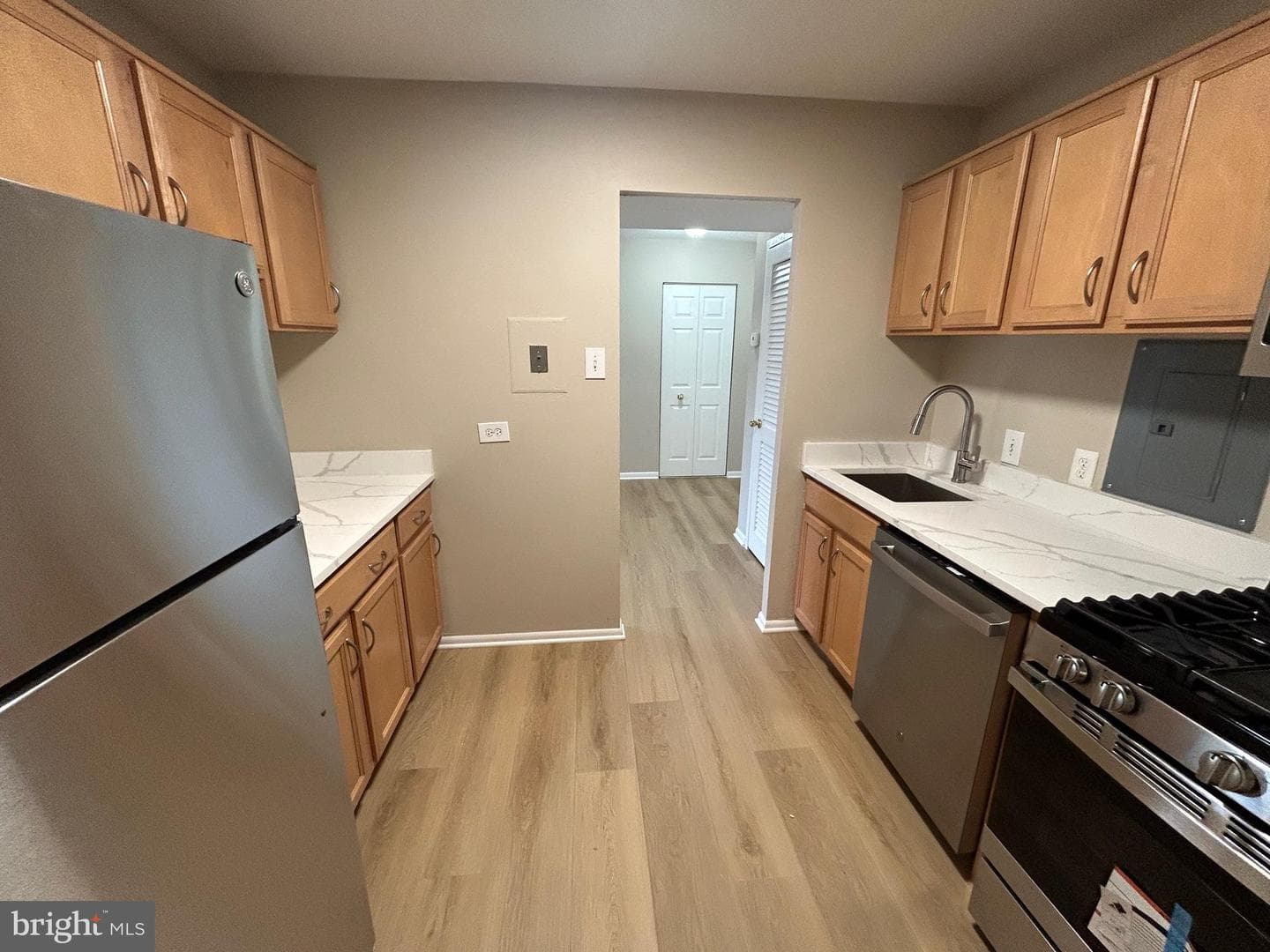 5340 Holmes Run Parkway #217 photo 9