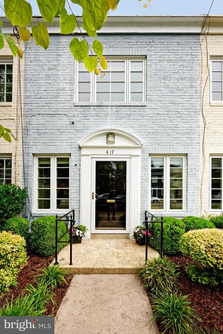 417 Gibbon Street photo 2