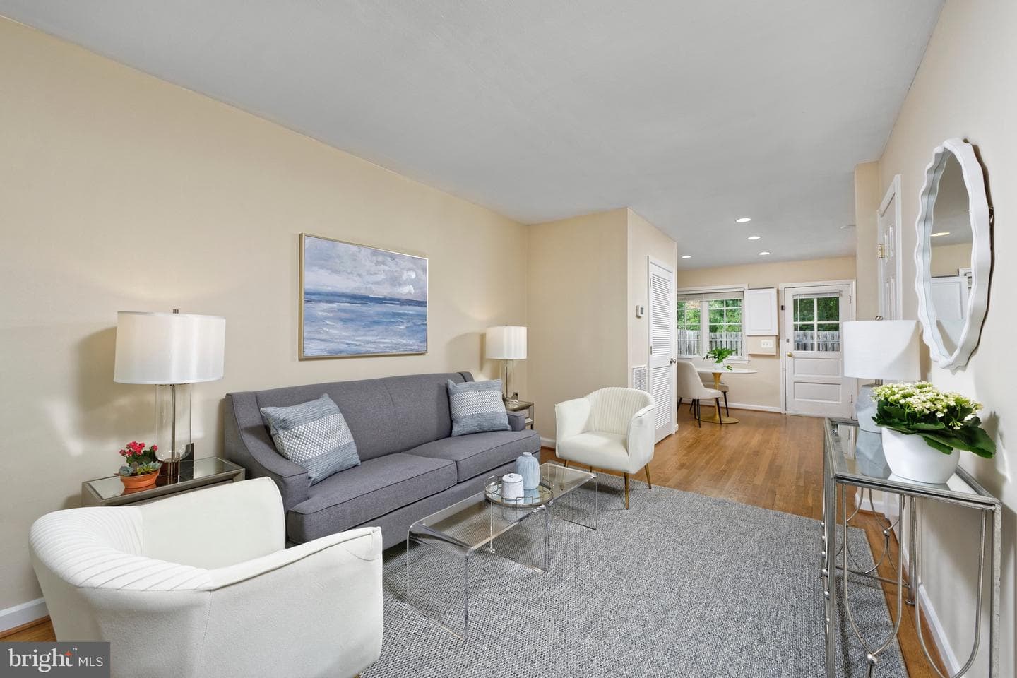 417 Gibbon Street photo 4