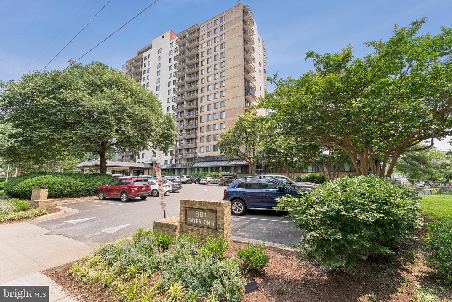 801 N Pitt Street #505 photo 1