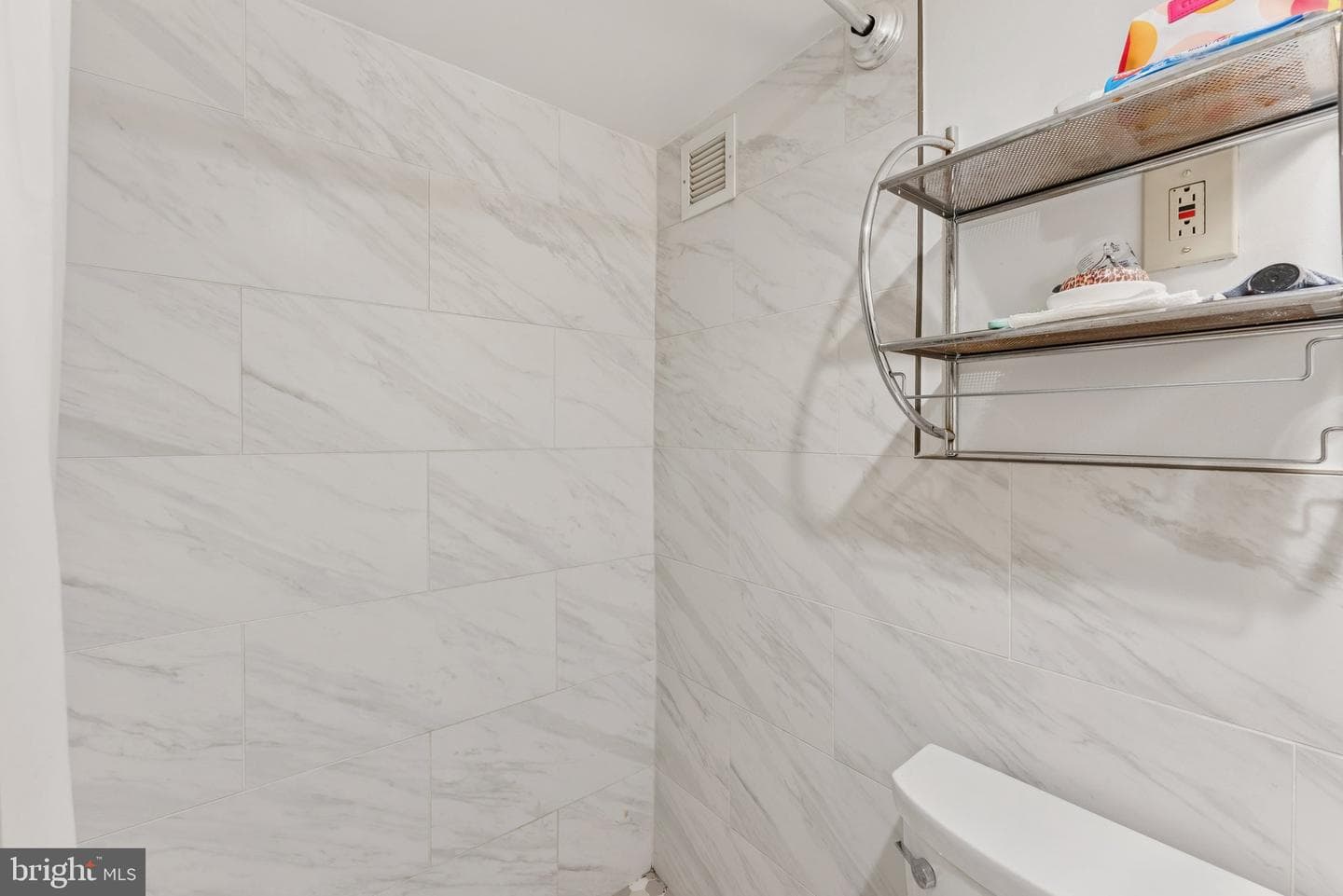 801 N Pitt Street #505 photo 5