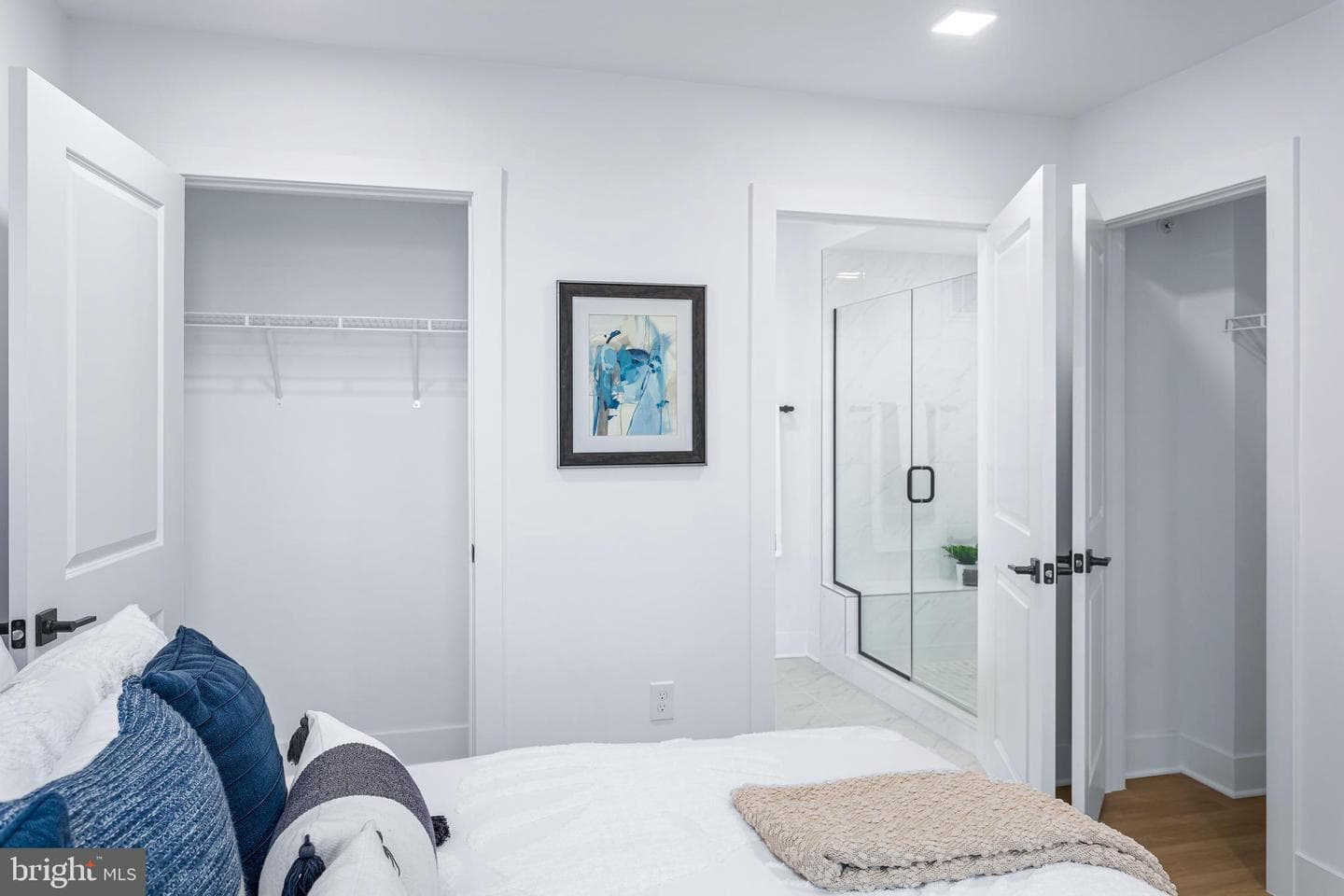 701 N Henry Street #211 photo 24