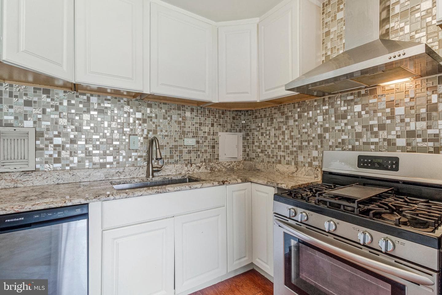5801 Quantrell Avenue #203 photo 6