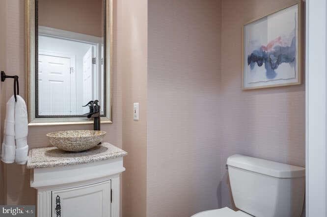 409 S Henry Street photo 14