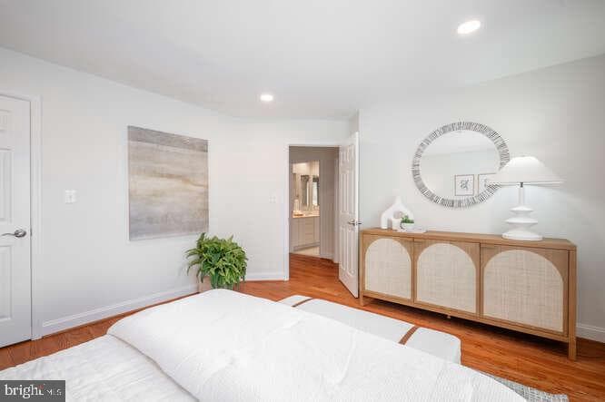 409 S Henry Street photo 27